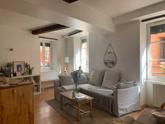 Appartement de 57m2, très cosy, grande pièce centrale lumineuse, toute la ville  Lyon, France Superbe appartement - pentes de La Croix Rousse Entire rental unit vacation rental 52858634