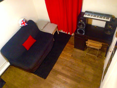 Studio tout équipé donnant sur cour privée très calme près du canal St Martin et Paris, France Studio Cosy Paris 10 République Entire rental unit vacation rental 10770825