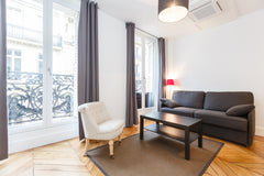 <b>The space</b><br />This two-room apartment was completely renovated and desig Nantes, France Comfortable two-room apartment. Entire rental unit vacation rental 2871271