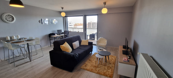 Au cœur du quartier futuriste et moderne de la Confluence, appartement de standi Lyon, France Confluence 50m² au calme + terrasse Entire rental unit vacation rental 605540008668277077