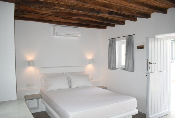 Anatoli is a little home located at Kaminia, on a quiet little hill at the North Greece Anatoli - Traditional little house!!! Entire guesthouse vacation rental 36103979