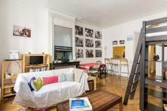 Great place to stay in Paris, in the center of the city, in the historic neighbo Paris, France Nice flat near the Louvre Entire rental unit vacation rental 16372089