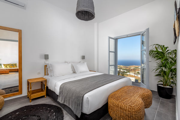 Opening to a balcony with sea views and a jetted tub, this suite includes free W  Executive Suite with Sea View and Jetted Tub Room in boutique hotel vacation rental 659124524346844724