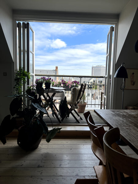 Large penthouse apartment (150 m2) centrally located centrally in Copenhagen on  Copenhagen, Denmark Childfriendly penthouse with private terrace Entire rental unit vacation rental 343137