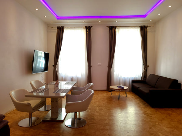 Byt v samém centru Prahy. Výborná dostupnost na metro A, B i C. Masarykovo nádra Prague, Czechia Prague Centre Apartments Entire rental unit vacation rental 24974577