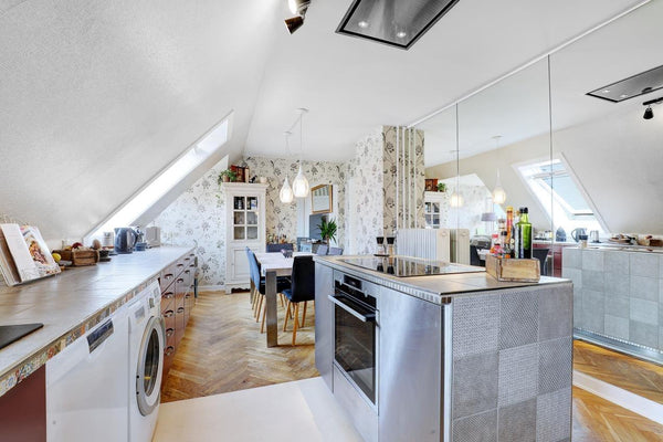 Room in a SHARED apartment<br />Located 10 minutes walk from Nørrebro, ranked th Copenhagen, Denmark 36m2 room in a shared apartment in Copenhagen NV Private room in loft vacation rental 614143000420505196