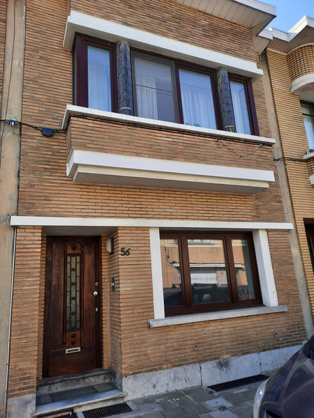 Hier kom je tot rust na een drukke dag.  Gezellig rijhuis met stadstuintje Entire home vacation rental 51440919