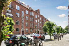 Nyrenoveret 1900-tals lejlighed med imponerende stuklofter og mange smukke detal Liseleje, Denmark Bedste beliggenhed - Nyrenoveret Entire rental unit vacation rental 1677765