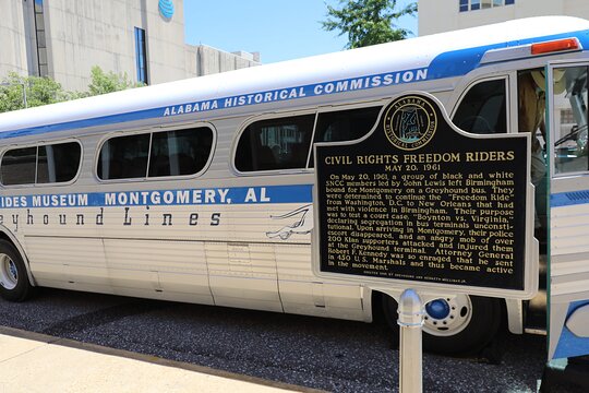 Montgomery Attraction Ticket  Private Tours and Travel Guide America Chicago CITY Montgomery Destination Tour