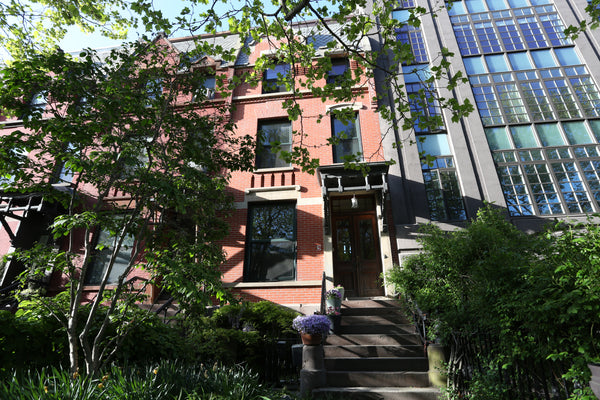 Our Carroll Gardens townhouse has three floors, room to sleep six, a home office New York, NY Home in Brooklyn · ★4.92 · 4 bedrooms · 6 beds · 2 baths Entire home vacation rental 2752977