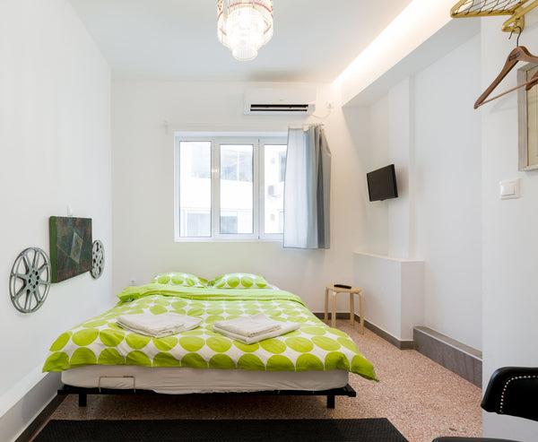 This, January 2018, renovated cozy private studio/room is located in the heart o Alimos, Greece #898 Circle Mirror Center Inn w. prvt bath Private room in rental unit vacation rental 23104236