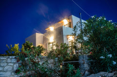 Situated in Almirida in the Crete region, Villa Almyra Aura features a balcony a  VILLA ALMYRAS AURA BY AGROHOLIDAYS Entire villa vacation rental 47988193