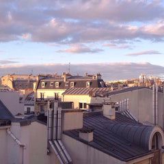 15m2 studio in the 6th floor of a Haussmann building with elevator. Wide window  Paris, France 6th floor studio near Trocadéro Entire rental unit vacation rental 9422530