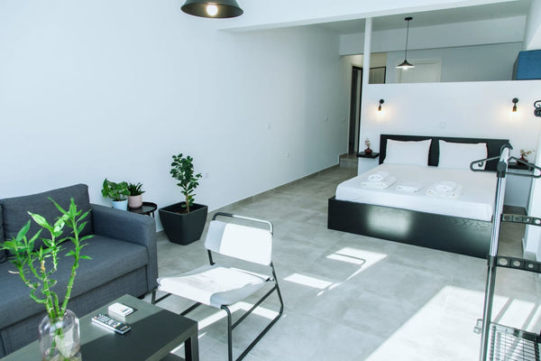 Amazing Apartment w/ veranda in Great Location for Cultural Sites<br /><br /><b> Athens, Greece Amazing Apartment w/ veranda in Great Location for Cultural Sites! Entire rental unit vacation rental 53820889