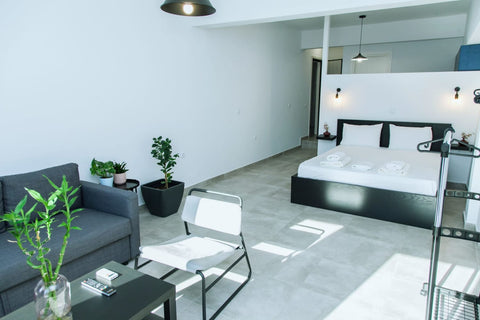 Amazing Apartment w/ veranda in Great Location for Cultural Sites<br /><br /><b> Athens, Greece Amazing Apartment w/ veranda in Great Location for Cultural Sites! Entire rental unit vacation rental 53820889