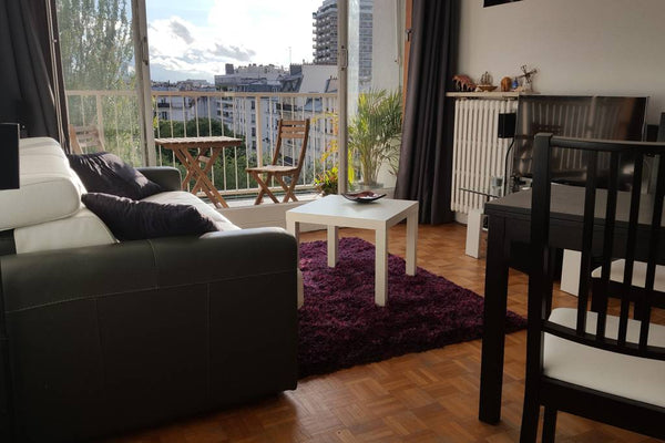 Charming studio in the heart of the 11th arrondissement of Paris and just a few  Toulon, France Lovely and cosy Flat with balcony#Paris 11 Entire rental unit vacation rental 20656663