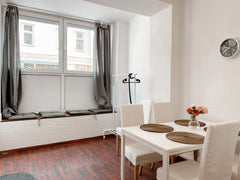 Very bright and cozy apartment next to the Prater park and direct access to the  Kyiv, Ukraine Warm 2bedrooms Flat near Messe Prater & Old City! Entire rental unit vacation rental 663035112921024358