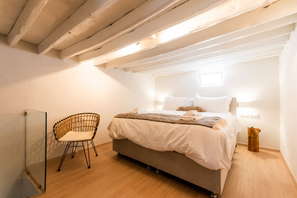 The location is only steps away from the heart of Mykonos town, to enjoy walks a Athens, Greece 03 Guru Accommodations Private room in serviced apartment vacation rental 656604510511104843