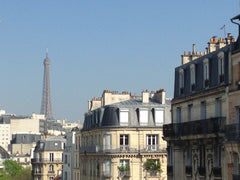 Come and live like a true Parisian in this small, comfortable and well-designed   Live like a real Parisian - By Lokeys 🗝 Entire rental unit vacation rental 18135102