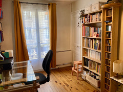 Welcome at home!!<br />Come to discover Paris in a nice  two rooms flat  located Paris, France Discovering Paris in Montmartre Entire rental unit vacation rental 2429896