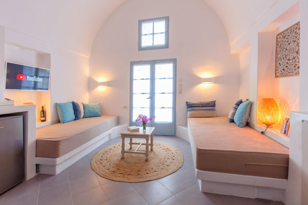 Traditional accommodation in Kamari-Santorini fully renovated in 2019 and  surro Athina, Greece Kamari Traditional House  |  Kamares No.3 Cycladic home vacation rental 33393368