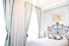 Bright and Classic One Bed. Apartment for up to 4 Guests. Located on the border  Paris, France Charming & Central with AC +Free Cruise Entire rental unit vacation rental 16546317