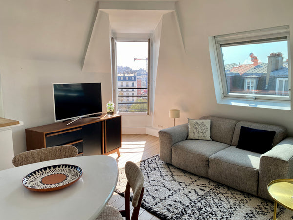 My apartment is cozy and bright, located on the heights of the Belleville area,  Paris, France Full of light, cute and cosy flat Entire rental unit vacation rental 16446476