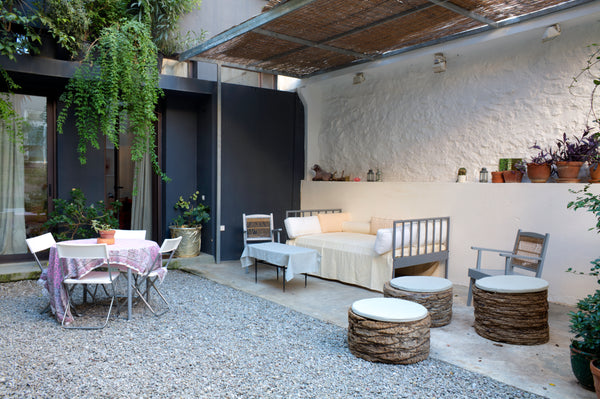 This is a house with a garden and two bedrooms - I am mostly interested in renti Athens, Greece Luxury Gallery garden house Entire home vacation rental 767272