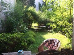 Romantic little two story apartment in the heart of vienna´s 7th district, spaci Vienna, Austria *Romantic garden* 2 bedroom apartment Entire rental unit vacation rental 37032218
