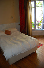 <b>The space</b><br />Simple yet tasteful 2nd floor 2-room apartment, with just  Paris, France In the Chinese quarter of Paris Entire rental unit vacation rental 171658