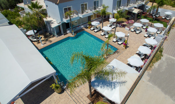 Situated 1 km from the beach, in the area of Stavros, Paradice Hotel Luxury Suit  Junior Suite For 2 **** Private room in bed and breakfast vacation rental 49791422