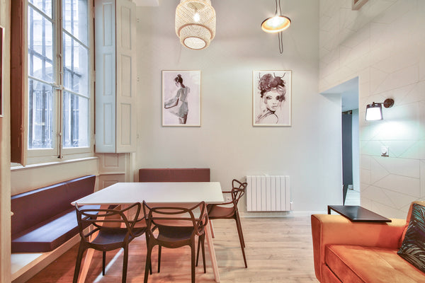 Close to the Rhône river and Lyon's Opéra and City Hall, you will enjoy your sta France MEMORABLEPLACE -Atelier Lassagne -3BED Lyon Center Entire rental unit vacation rental 49555205