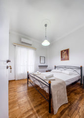 The apartment is situated in Athens city centre, with restaurants and taverns ar Athens, Attica, Greece ALL4GREECE Lemesou 40 Entire rental unit vacation rental 14121543