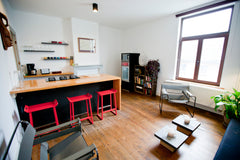 Volledig uitgerust appartement voor 2 personen Rustige ligging,500m van Gent Dam Ghent, Belgium A bright apartment in Ghent (50m²) Entire rental unit vacation rental 2216415