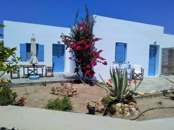 Milos is an island of amazing natural beauty with arguably some of the best beac Athens, Greece Cedar studio in Achivadolimni Milos Entire home vacation rental 17491821