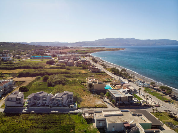 Aegean  Breeze Apartments is  a new building on the idylic coach of maleme made  Chania, Greece Aegean Breeze Luxury maizonnete 176 Square metres Entire home vacation rental 43477118