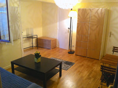Six mn à pieds de l'Etoile et des Champs Elysées, agréable studio 24 m2, tout éq Paris, France Studio tt confort Etoile/Champs Elysées Entire rental unit vacation rental 21644871