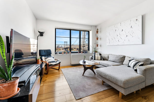Lovely Williamsburg waterfront one bedroom with stunning views of Manhattan. Apt New York, NY Rental unit in Brooklyn · 1 bedroom · 1 bed · 1 bath Entire rental unit vacation rental 726041127291746790