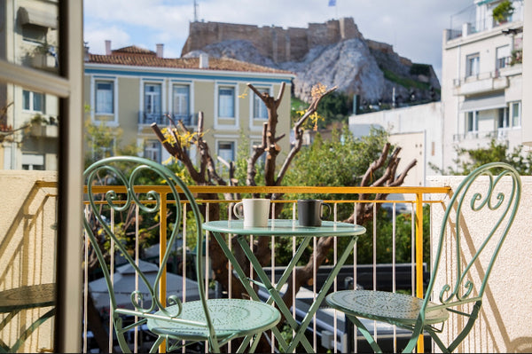 CIARRA'S apartment situated in the central square of the historical Plaka - Athe Athens, Greece A COZY APARTMENT HUGGING THE ACROPOLIS HILL Entire condo vacation rental 49135372