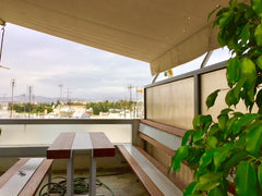 Adorable petit Penthouse avec  grande terrasse. vue  sur le Parthenon  et le Mt  Paros, Greece MINI PENTHOUSE , VIEW ON ACROPOLE Entire rental unit vacation rental 44436371