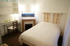 Charming and very quiet 2-room apartment (one bedroom), elevator, quiet.<br />Ve Paris, France Charming quiet appt - Eiffel Tower Entire rental unit vacation rental 4697747