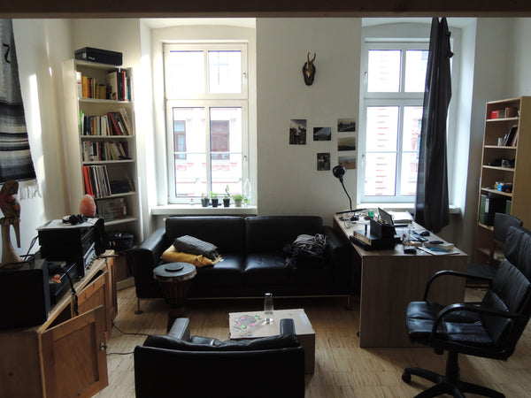 Only in July available!! I am offering a cosy, big and sunny  room  in an vivid  Vienna, Austria Central Room in Vienna Private room in rental unit vacation rental 12602145