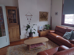 My bright and cozy house is located in Sint Amandsberg, a 20 minute walk from th Grizebeck, United Kingdom Bright and cosy one bedroom home + free parking Entire townhouse vacation rental 675571700873678665