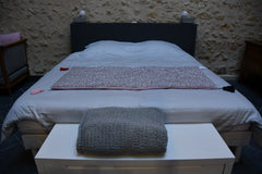 Cette grande suite de 54m² comprend un coin cabane pour 2 enfants et une chambre  Suite de charme à l'entrée du Médoc Private room in bed and breakfast vacation rental 43503905