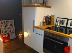 Cozy two room apartment, 10-minute walk from Sacre-Coeur & Montmartre! Very clos Paris, France Cozy apartment in Montmartre Entire rental unit vacation rental 959911