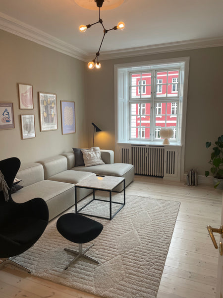 Velkommen til denne smukke og lyse herskabeligslejlighed på Frederiksberg.<br /> Frederiksberg, Denmark Herskabslejlighed tæt på metro Entire condo vacation rental 652672109765444595