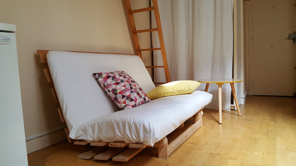Charmant studio de 17 m2, couchage lit mezzanine 2 places, niché à proximité du   Studio de qualité, positive vibration Entire rental unit vacation rental 19083324
