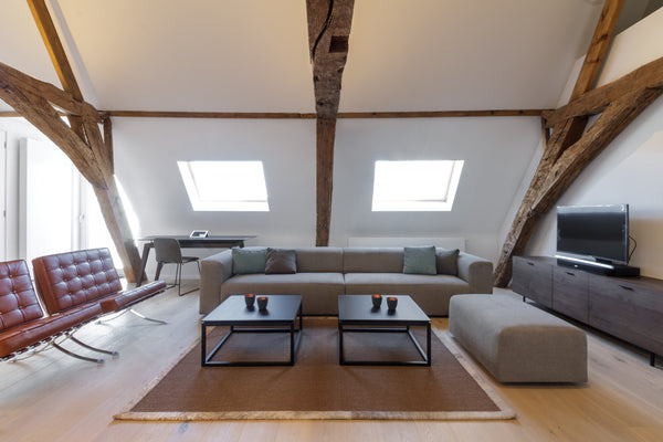 Living The Dream, een luxe loft in een gerestaureerd historisch gebouw. Gelegen  Menen, Belgium Living The Dream - A Hidden Gem Entire loft vacation rental 12103538