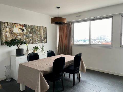 Appartement de 50 m² pour 4 personnes (+1 bébé), situé à Lyon 7 au pied du métro Lyon, France T2 - 4 pers - parking sous-sol - Lyon Garibaldi Entire rental unit vacation rental 758620471266538321
