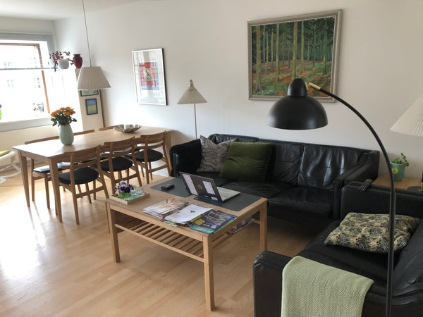 Fin kvalitets lejlighed meget centralt og med en dejlig altan med sol  Dejlig lejlighed med altan Entire rental unit vacation rental 639642335277359335